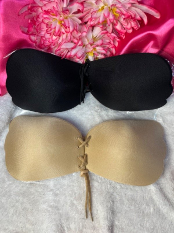 Producto - Corpiño con adhesivos