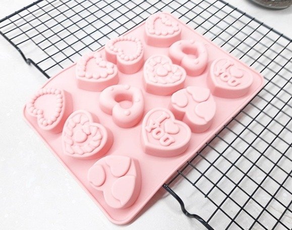 Producto - Molde corazones decorados x 12