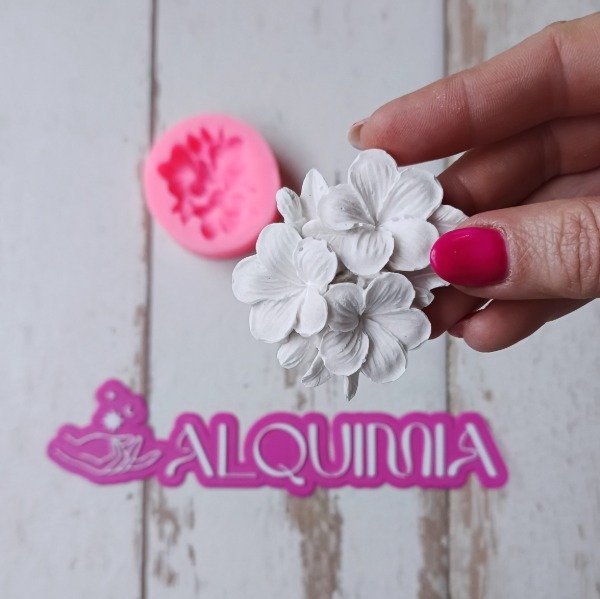 Producto - Aplique Flor Triple 6H8