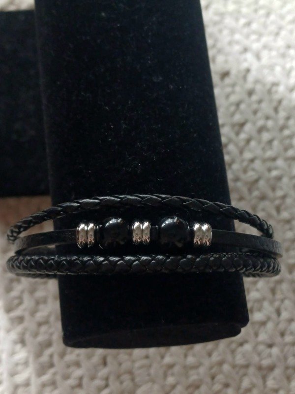 Producto - Pulsera cuero Kaido