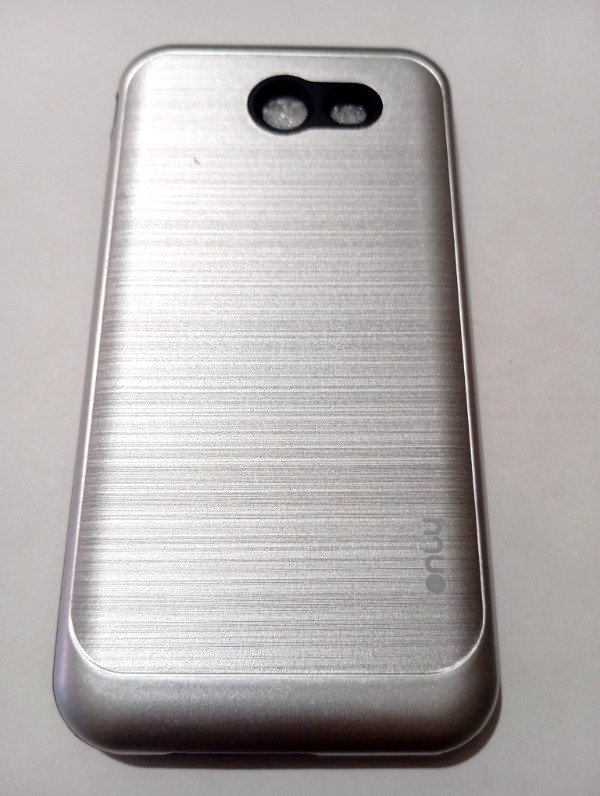 Producto - Funda Rígida Plateado Cepillado para Samsung J3 Prime