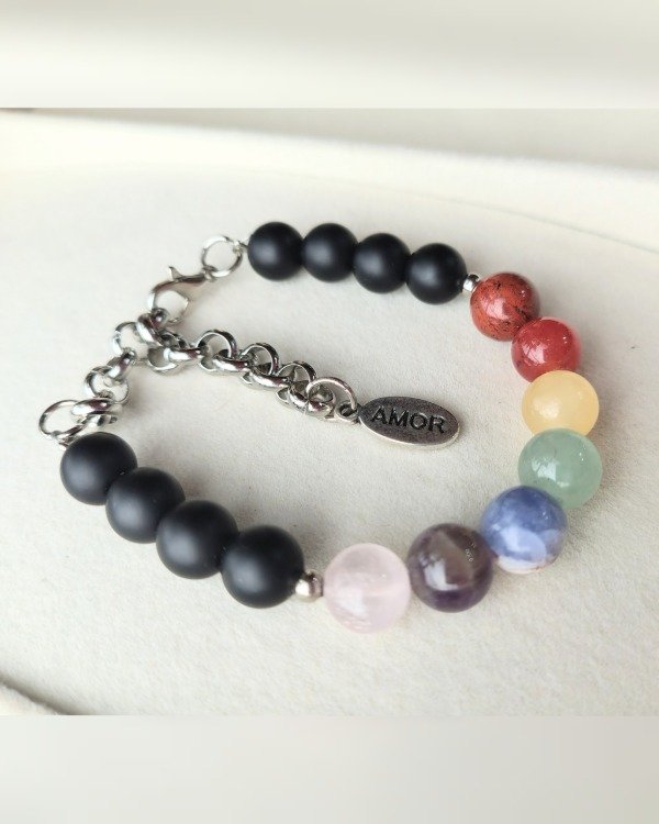 Producto - Pulsera. Siete Chakras con Piedra Volcanica