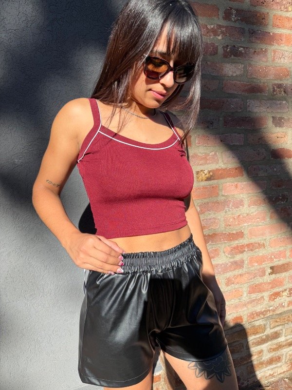 Producto - Musculosa Noir