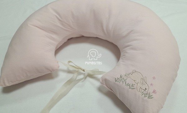 Producto - Medialuna de amamantar BORDADA
