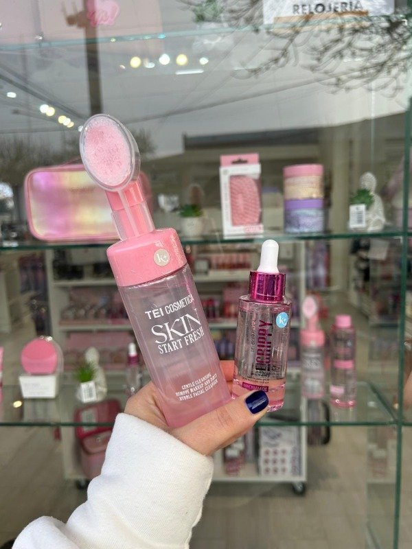 Producto - Kit espuma de limpieza 150ml + serum facial 30ml