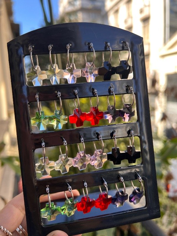 Producto - Set de 12 pares de aros con cruz equilibrio
