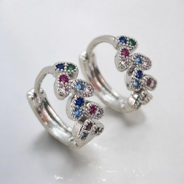 Producto - Aros acero quorurgico argollita hojitas strass color