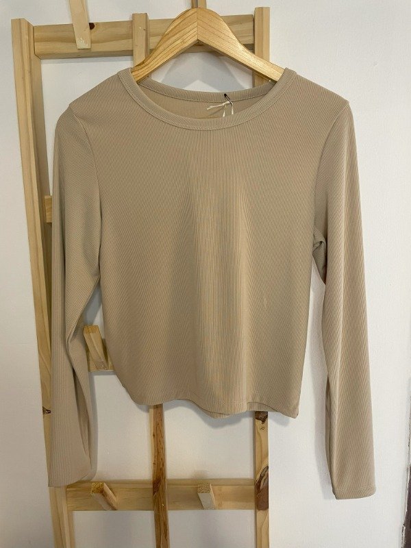 Producto - Remera BEIGE