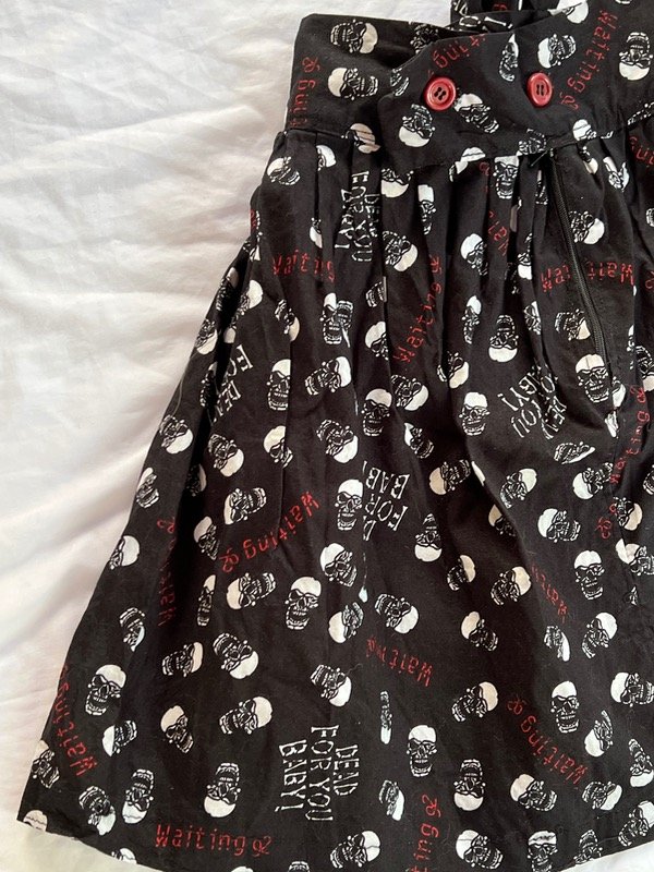 Faldita Goth Skull talle 34 — imagen 4