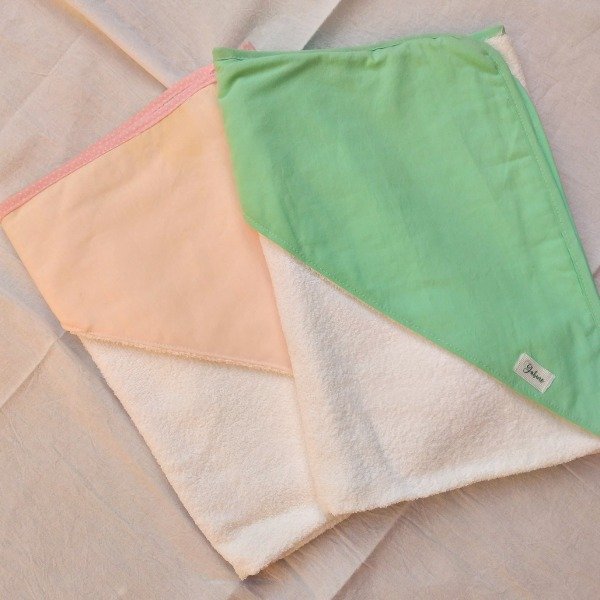 Producto - toallon c/capucha lisos y estampadas