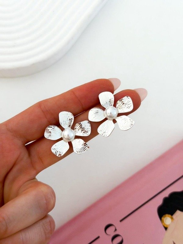 Producto - Aros Silver Flower