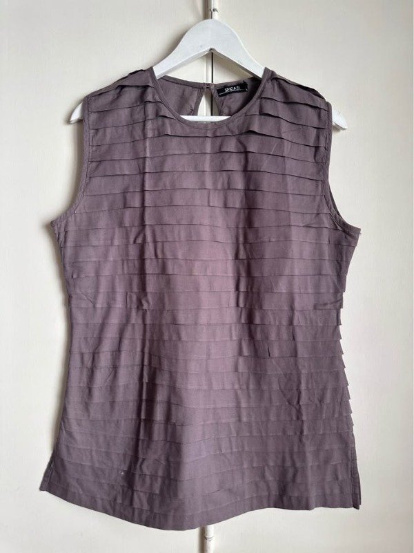 Producto - Blusa con capas de volados Vison Talle M