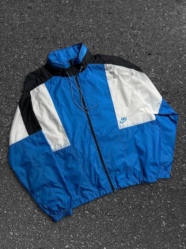 Producto - NIKE ROMPEVIENTOS VINTAGE 90s SKY BLUE OG