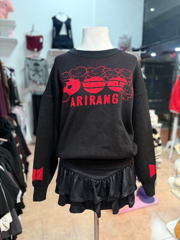 Producto - Sweater BTS IS BACK