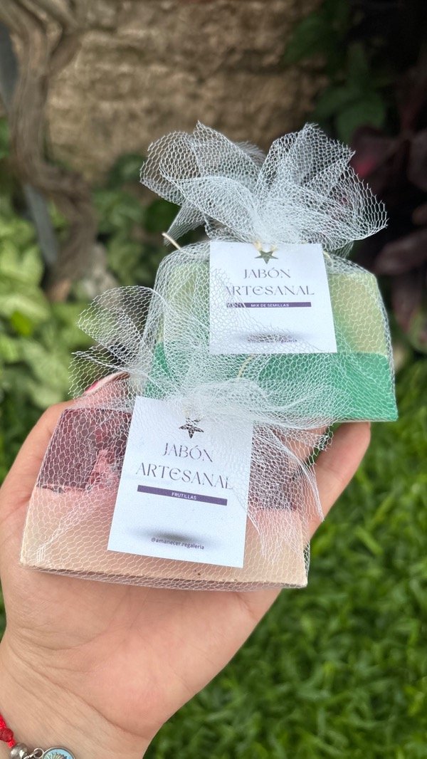 Producto - JABONES ARTESANALES