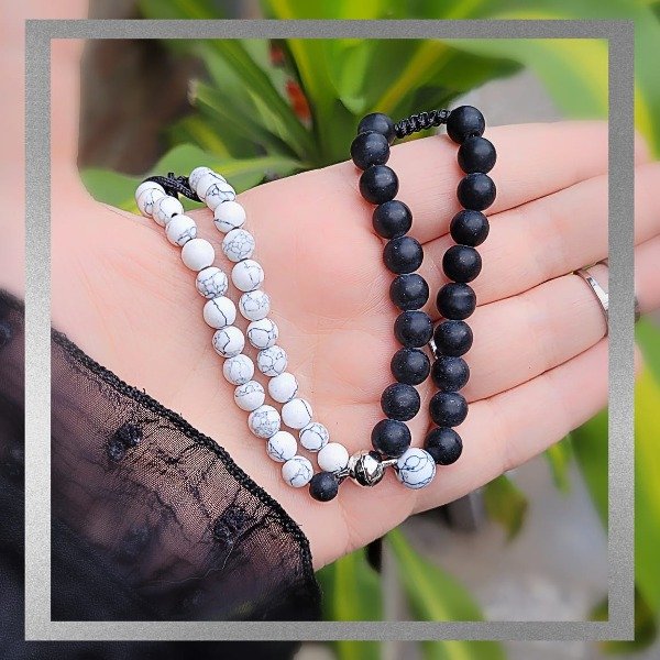 Producto - Pulsera compartir bolitas blancas/negras cordón regulable (bolita)
