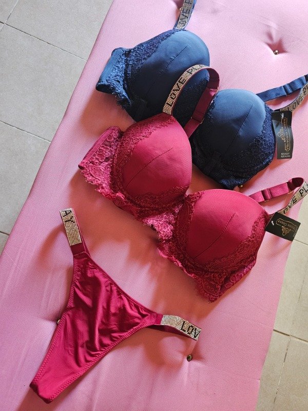 Producto - VICTORIA COSSY CORPIÑO y LESS STRASS
