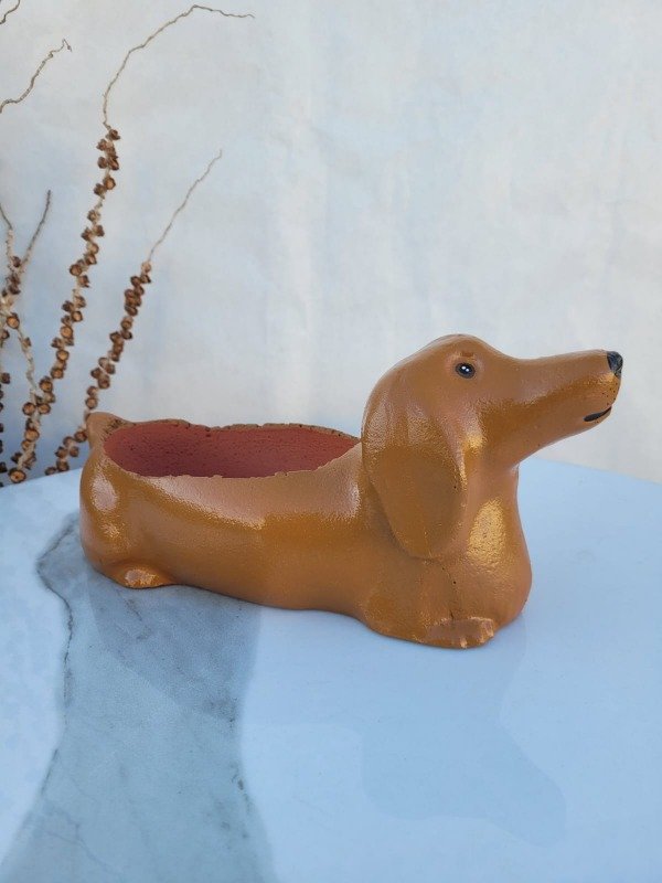 Producto - Maceta perrito salchicha