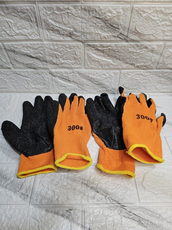 Producto - Guantes de goma