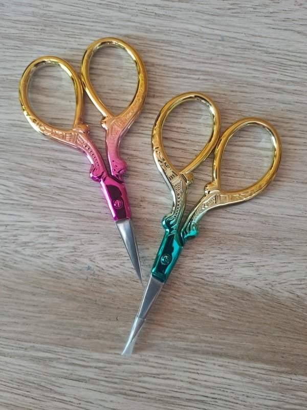 Producto - Tijeras de bordado