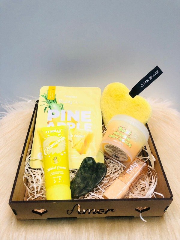 Producto - CAJA REGALO SKINCARE 1
