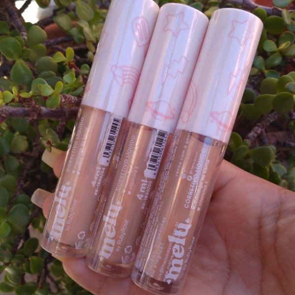 Producto - Corrector liquido MELU by RUBY ROSE