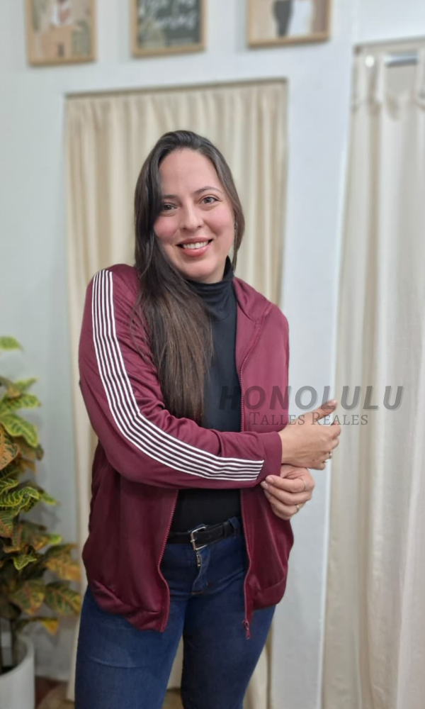 Producto - Campera deportiva Bordo - 0