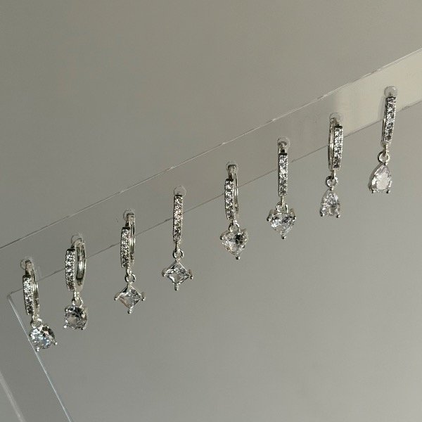 Producto - Aros con dije de acero blanco - 1