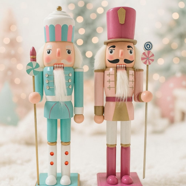 Producto - CASCANUECES PASTEL SWEET 25CM