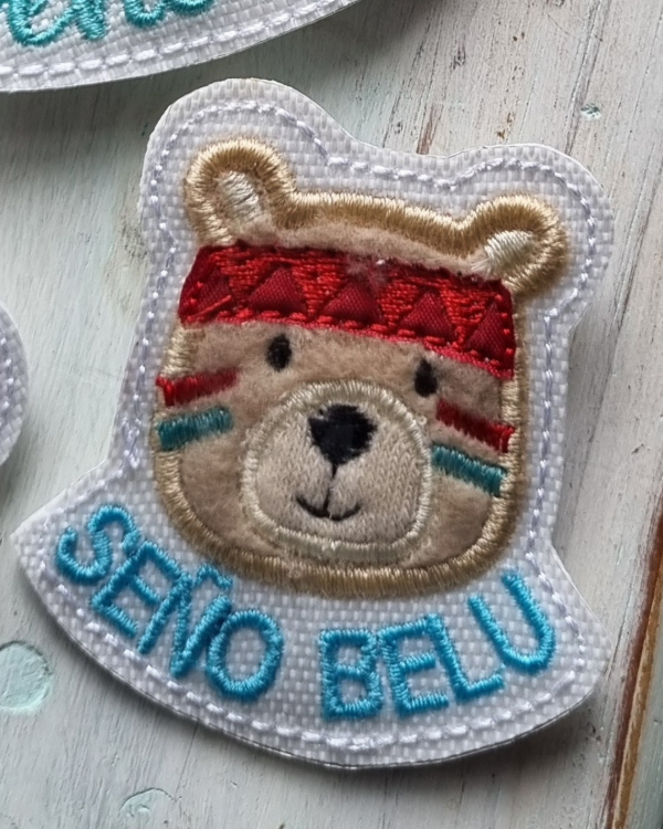 Producto - Pines Personalizados - Dia del Maestro - "Oso Indie" - 1