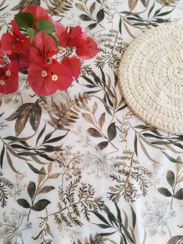 Producto - Mantel Jardín encantado
