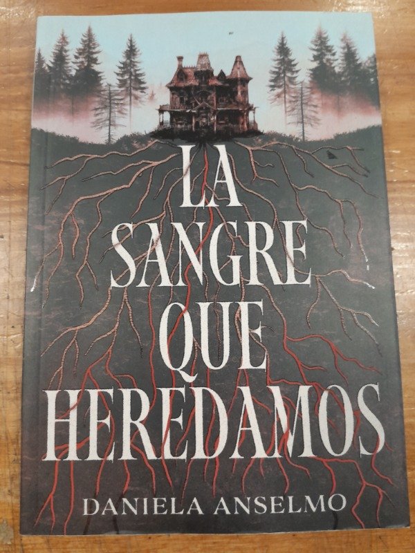 Producto - La sangre que heredamos - Daniela Anselmo