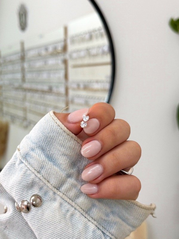 Producto - Aritos acero blanco corazón cúbic