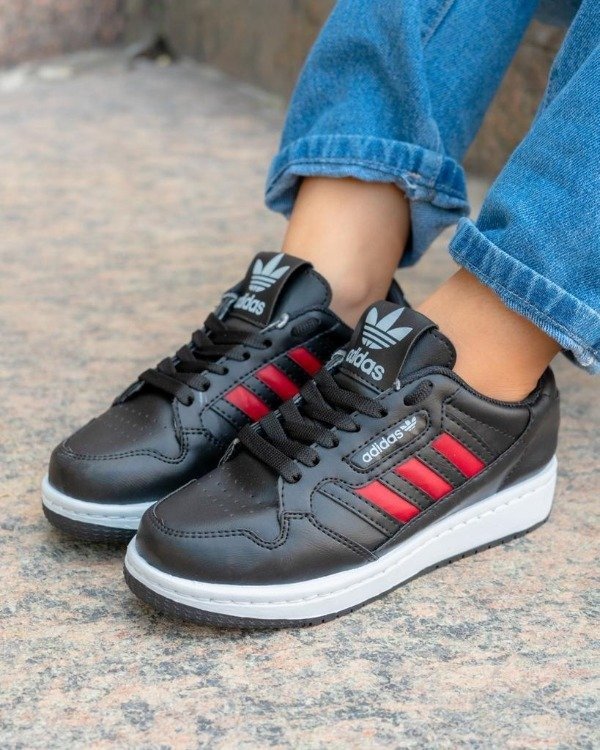 Producto - LINEA ANGIE Adidas continental kids