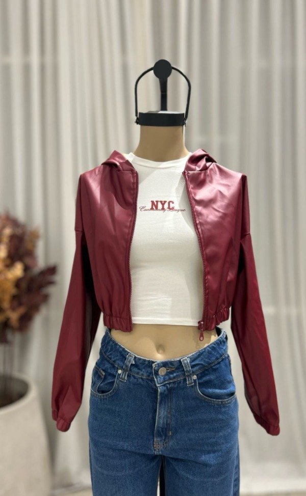 Producto - Campera Crop Bordo ( con capucha)