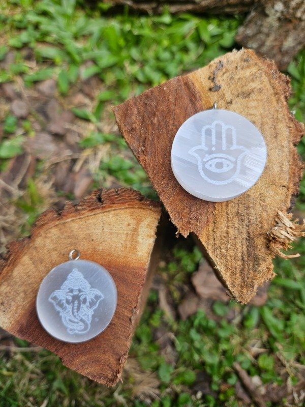 Producto - Selenita Mano de Fátima y Ganesha