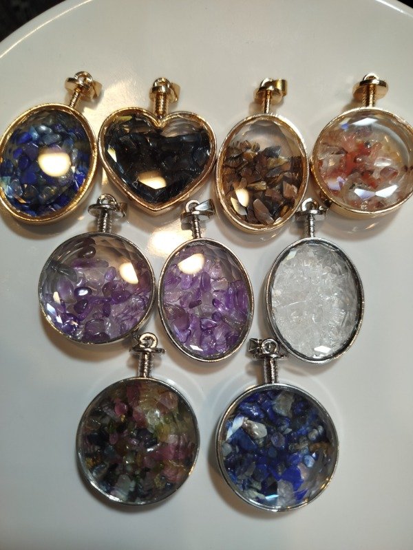 Producto - COLLAR DE PIEDRAS CON MOVIMIENTO