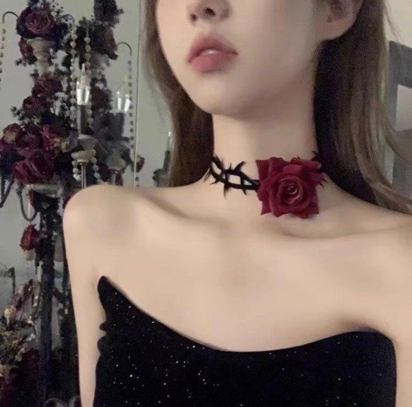 Producto - Chocker Rose Spine