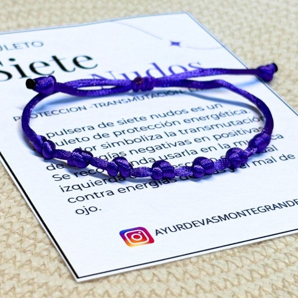 Producto - Pulsera Siete nudos de hilo violeta