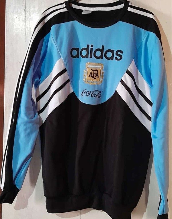Producto - BUZO RETRO - ARGENTINA 1994 (CELESTE)