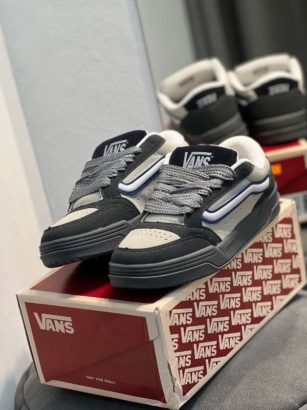 Producto - VANS HYLANE GRAFITE - 0