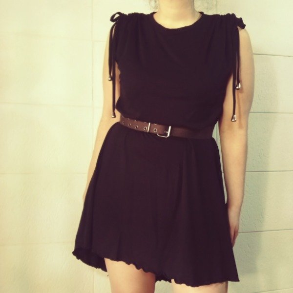 Producto - Vestido Nero - asimétrico