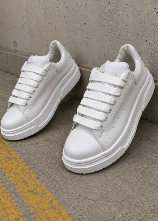 Producto - Alexander McQueen Limited Blancas