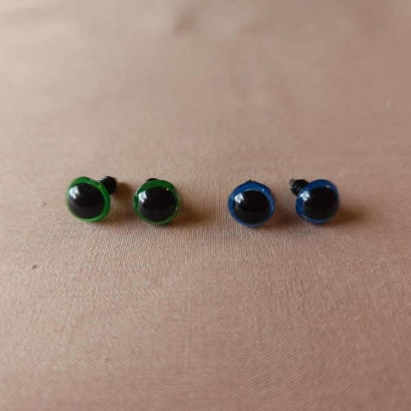 Producto - Ojos de seguridad con color - #8