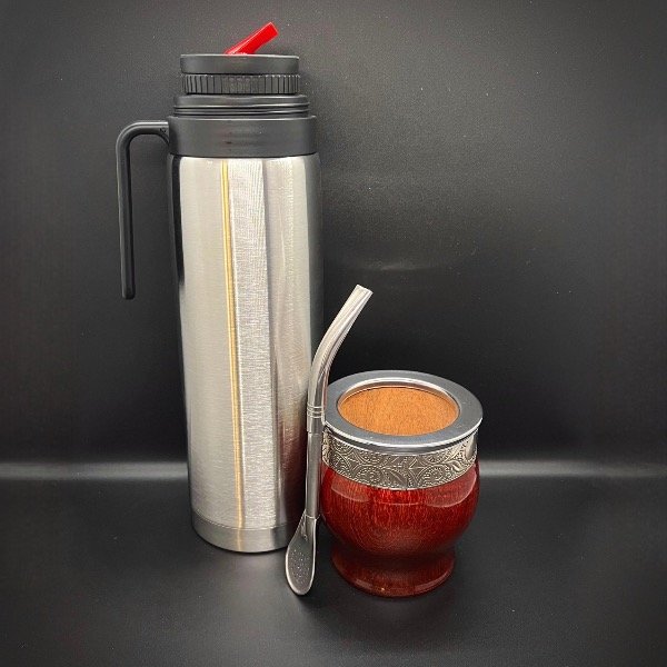 Producto - Imperial Algarrobo Oscuro grabado + Termo grabado + Bomb.