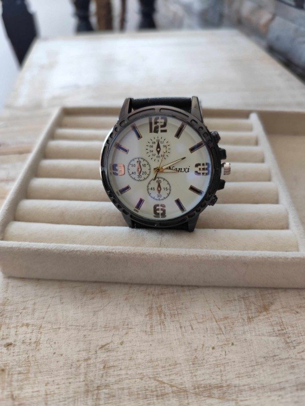 Producto - Reloj hombre malla negra