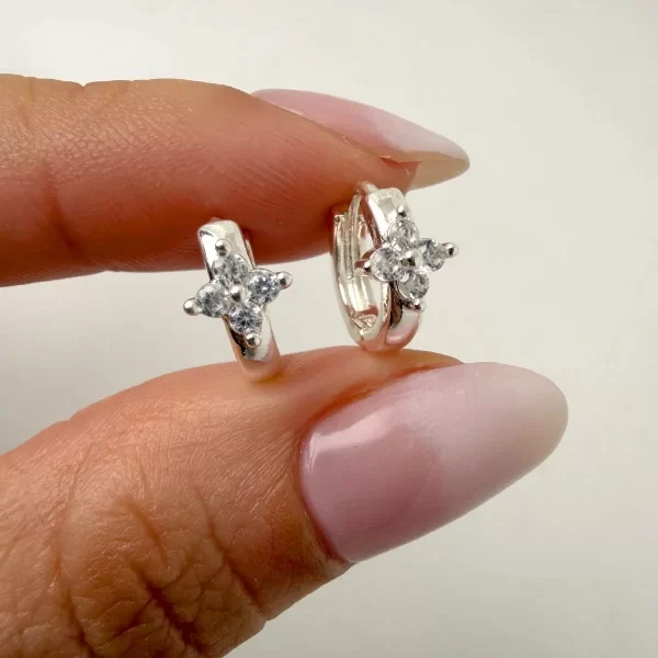 Producto - Argollas Julissa - Piedra blanca