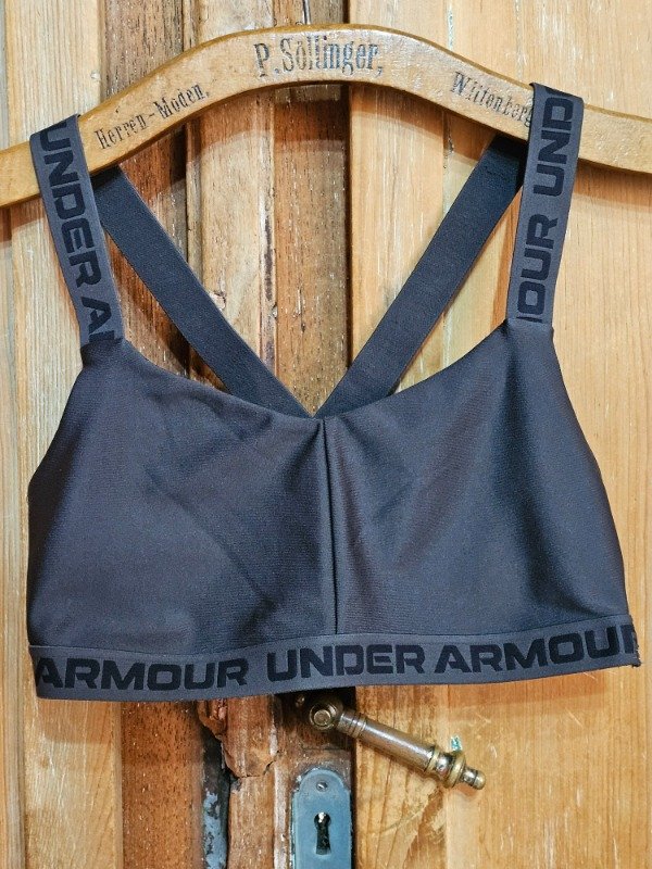 Producto - Top Under Armour Gris t.s