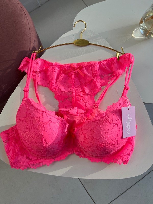 Producto - Conjunto importado capicúa