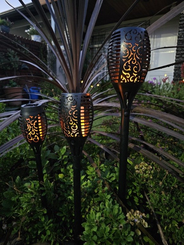 Producto - Antorcha Estaca Luz Led Solar Jardin Exterior Efecto Fuego Gigante 70 cm